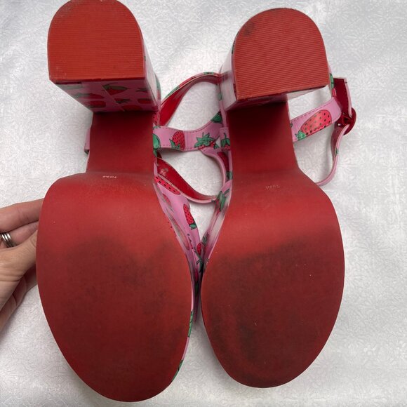 Sugar Thrillz Strawberry Fields Platform Heels - Picture 4 of 6